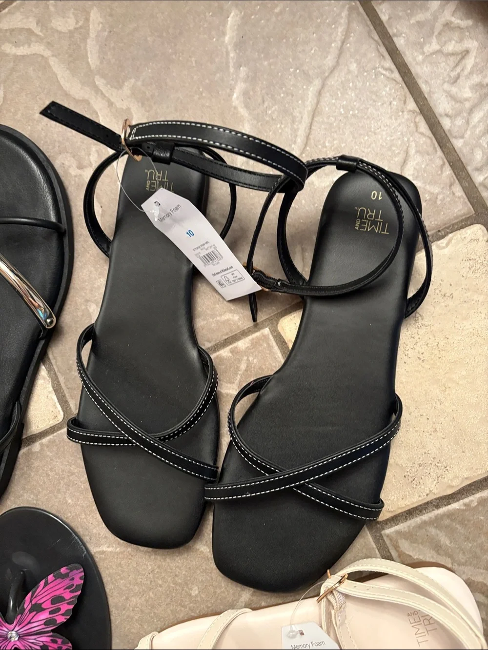 Lot 4 No Boundaries Time & Tru Women's Strappy Sandal Bundle size 10